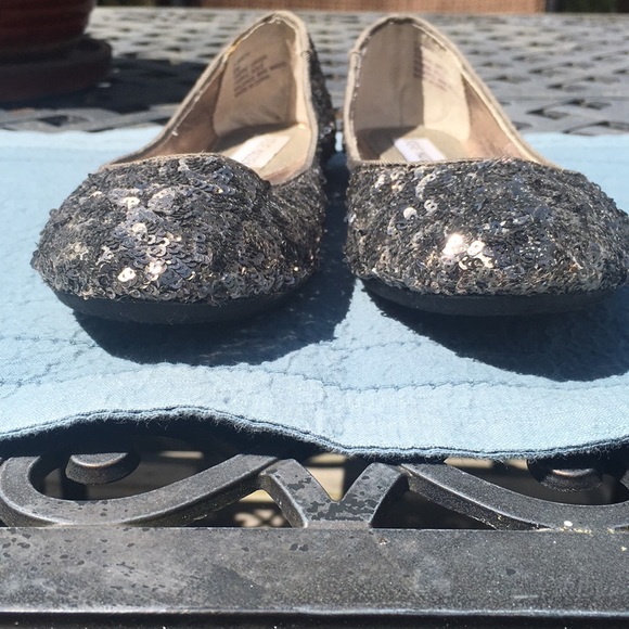 Steve Madden Charcoal Silver Sequin Ballet Flats - Picture 4 of 6
